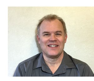 Bio pic of Larry Loffer, customer relations specialist